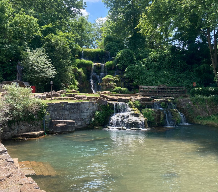 Spring Park Rd, United States